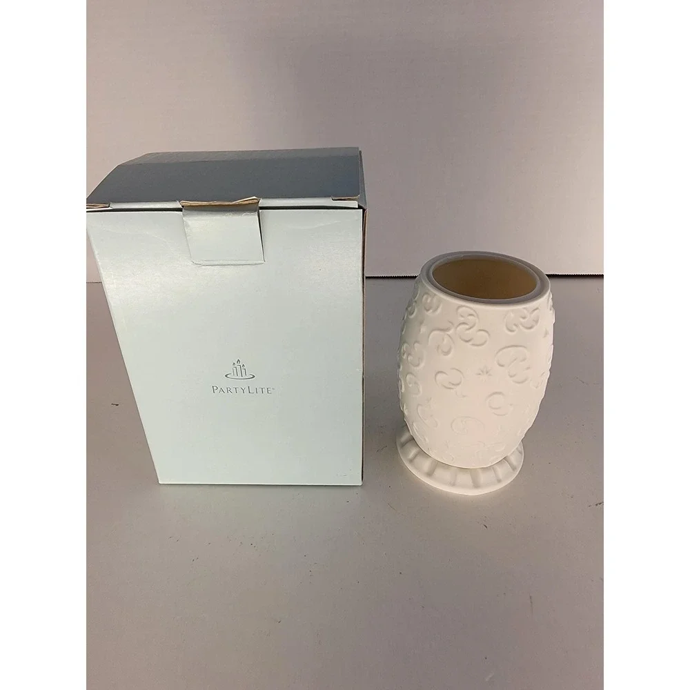 Retired PartyLite White Bisque Porcelain Tealight Candle Holder w Box EUC - Picture 3 of 6